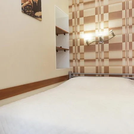 Apartment Goodrest On Troitskaya